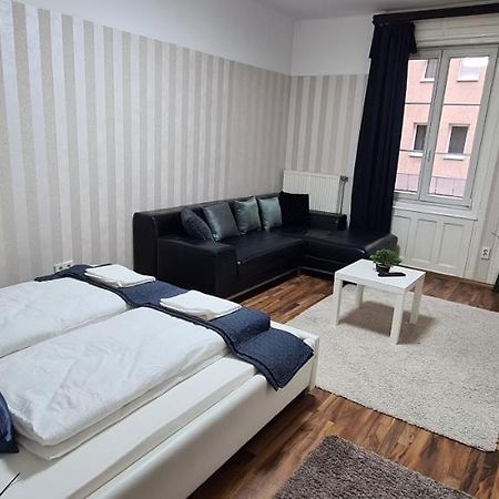 Elegant Apartment In The Hearth Of Budapeszt Zewnętrze zdjęcie